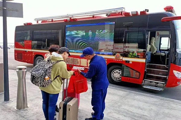 专业支撑专业 | 2024年全国消防宣传月，宇通宣传消防车助力全民消防能力提升