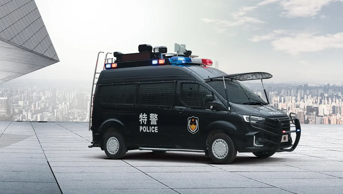 6米警力输送车（5-9座）